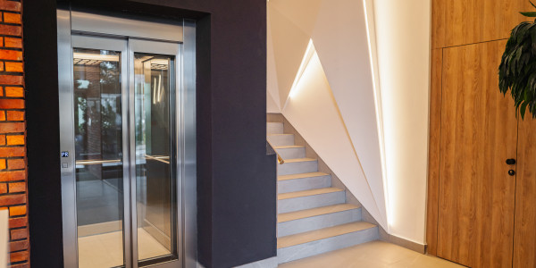 Comprar / Vender Apartamentos y Lofts en Alcobendas · con Ascensor