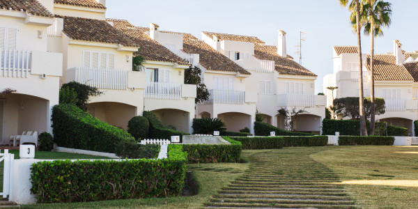 Compraventa de Inmuebles en Alcobendas · Adosados